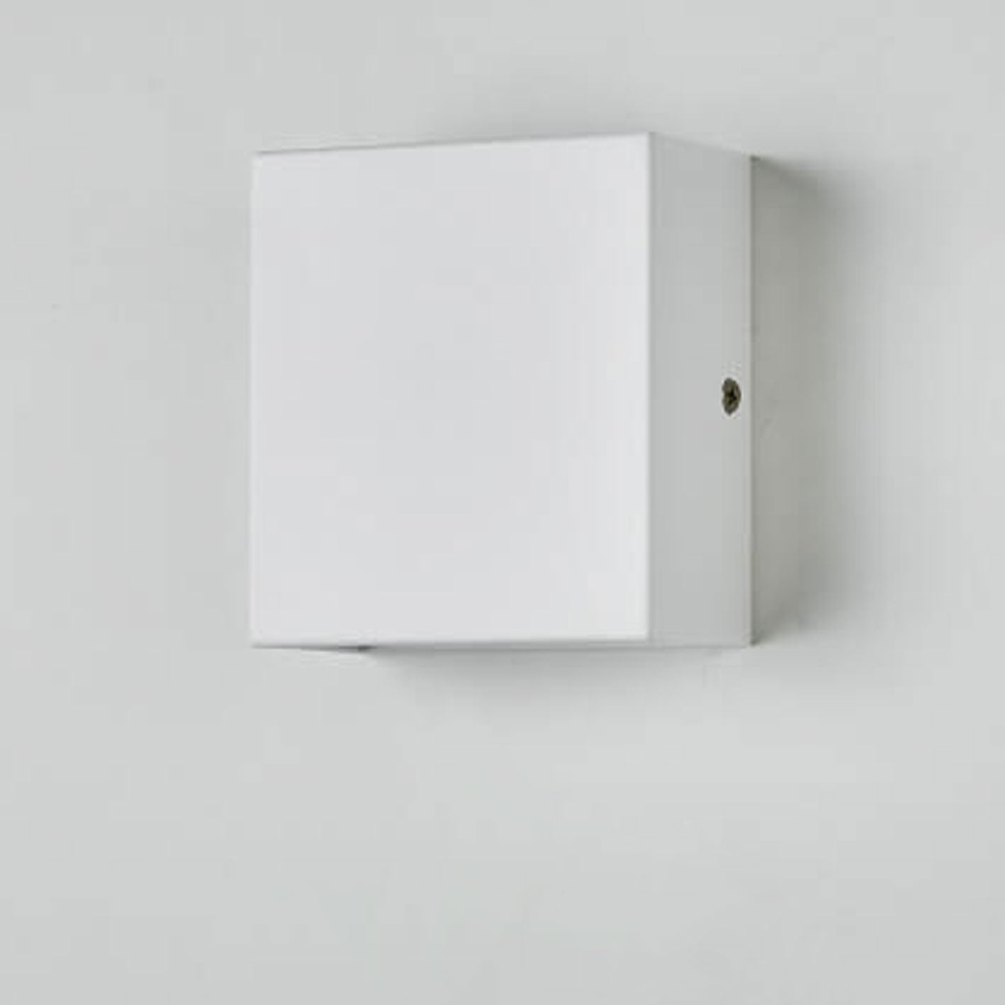 Motion Sensor Wall Light Modern Outdoor Wall Lighting Solution