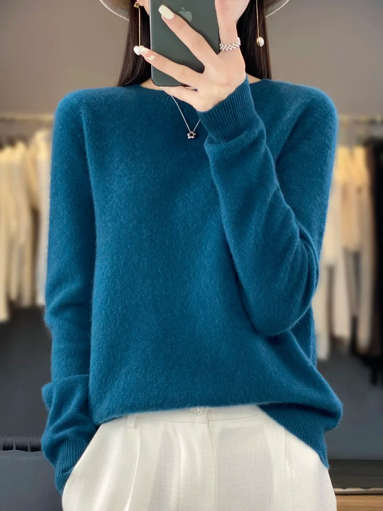 Womens Round Neck Knit Sweater | Casual Long Sleeve
