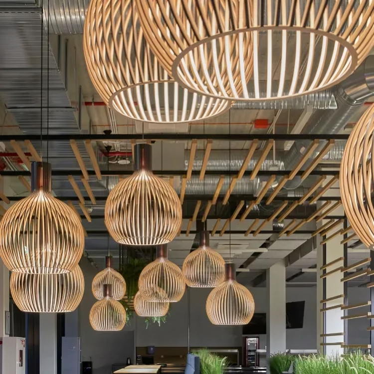 Adjustable Hanging Woodwork Pendant Light for Indoor Spaces