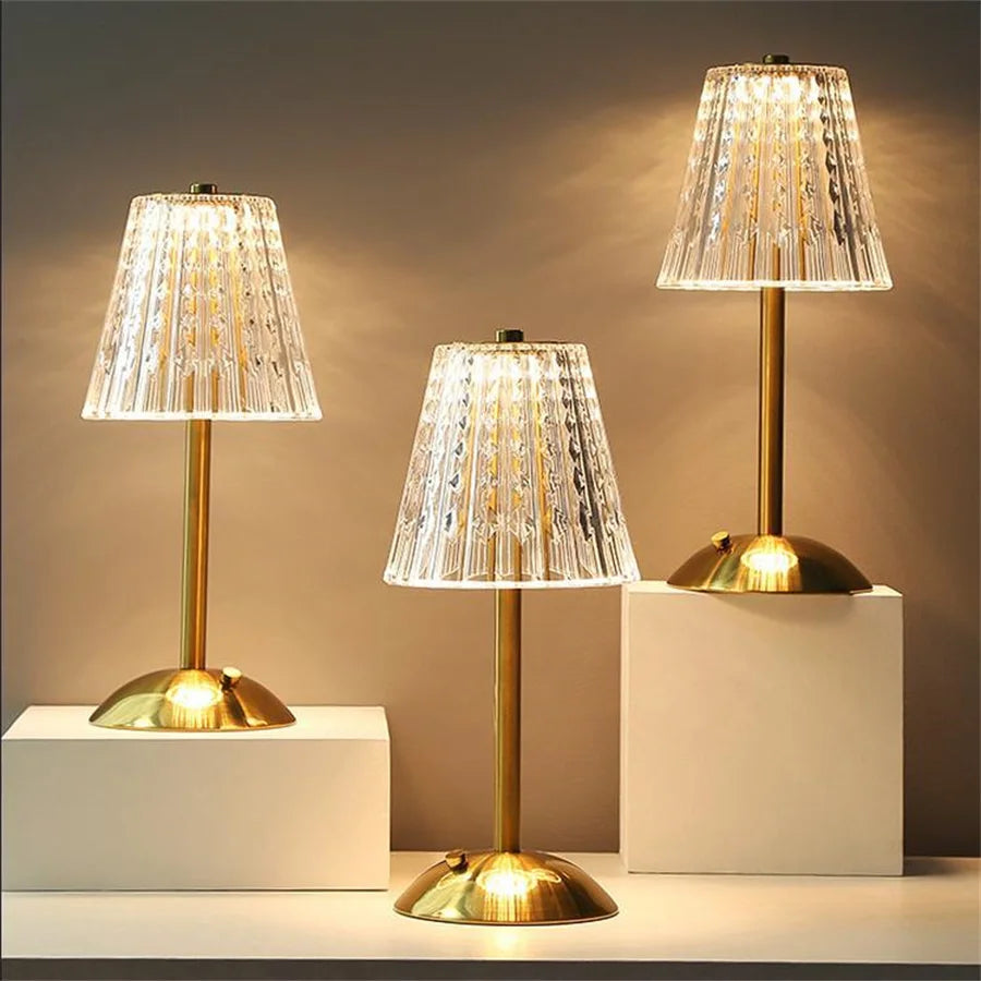 Wiederaufladbare dreifarbige Tischlampe Umgebungslicht