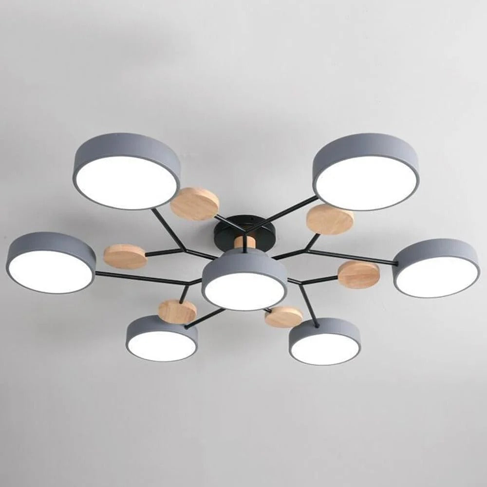 Moderne LED-Deckenleuchte mit mehreren Leuchtquellen für den Innenbereich