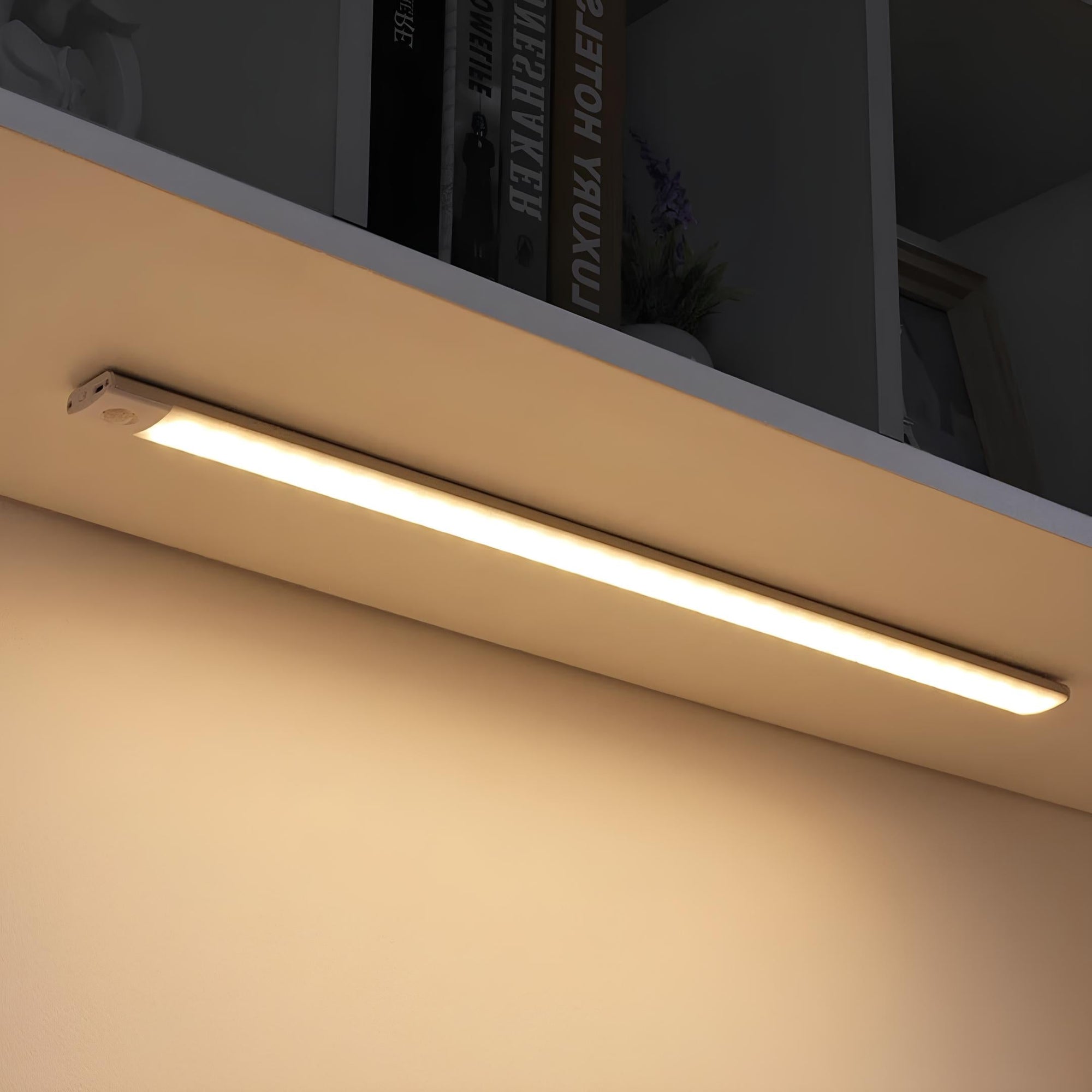 USB-wiederaufladbare, bewegungsaktivierte Leuchtleiste für Innenräume