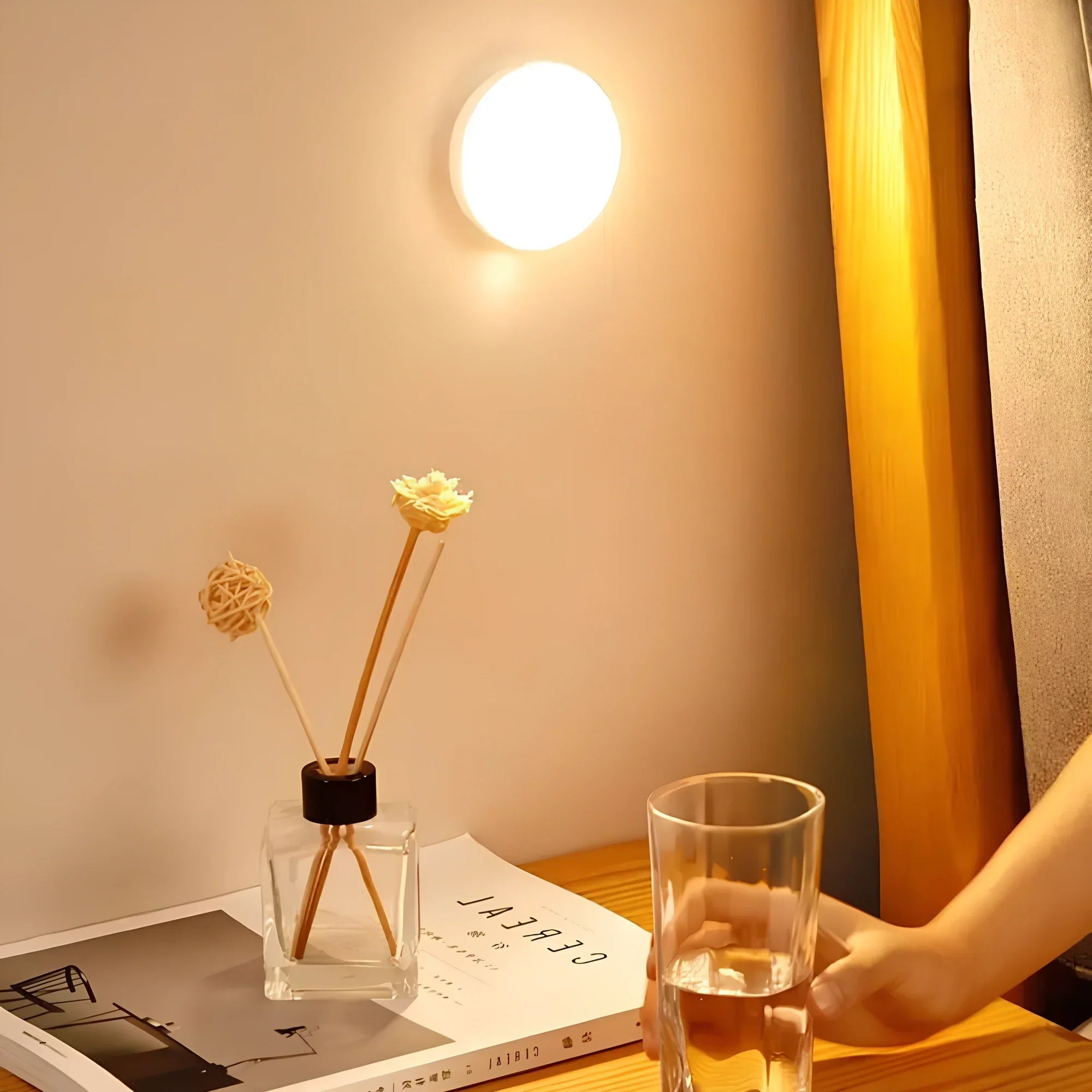 Automatic Motion Sensor Light Compact Indoor Illumination