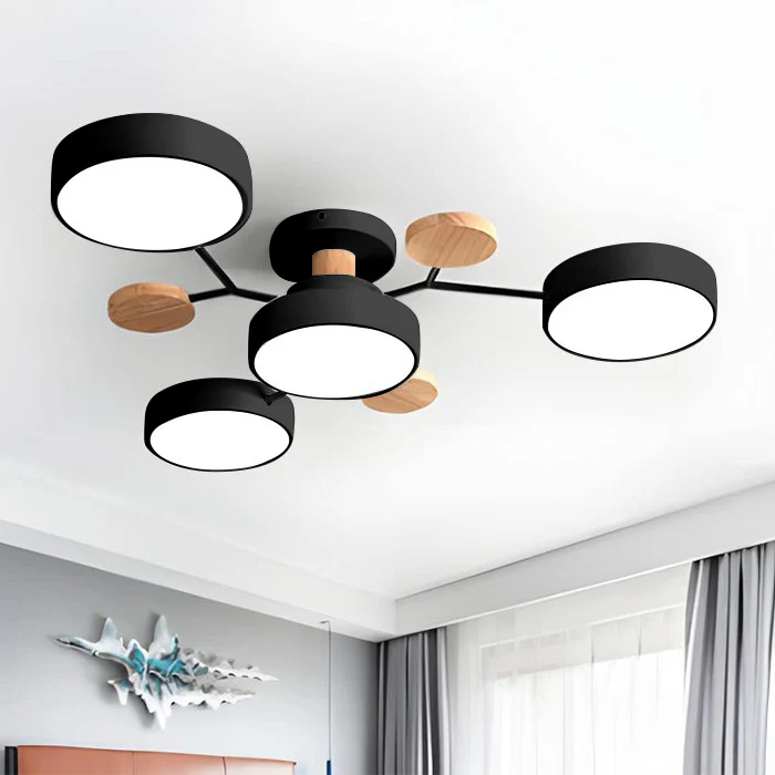 Moderne LED-Deckenleuchte mit mehreren Leuchtquellen für den Innenbereich
