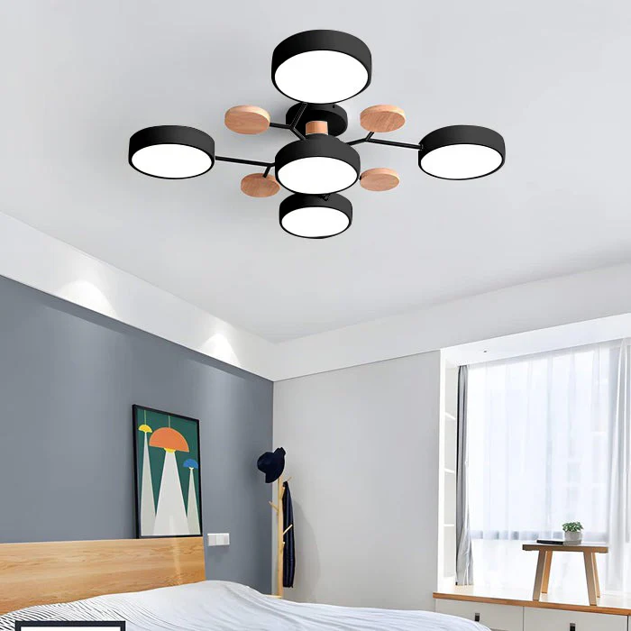 Moderne LED-Deckenleuchte mit mehreren Leuchtquellen für den Innenbereich