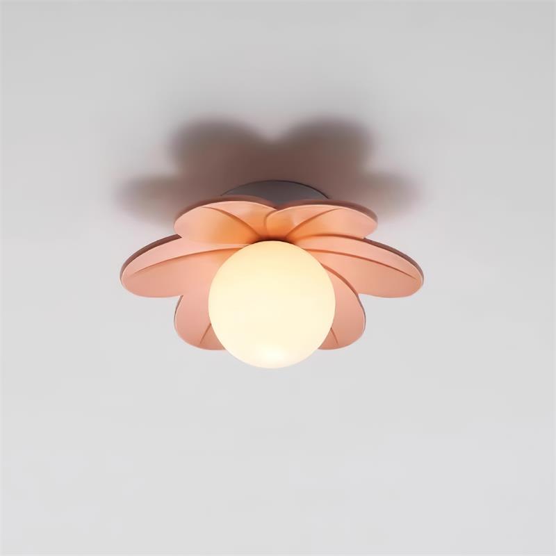 Florale Deckenleuchte aus Glas mit mattiertem Kugelschirm