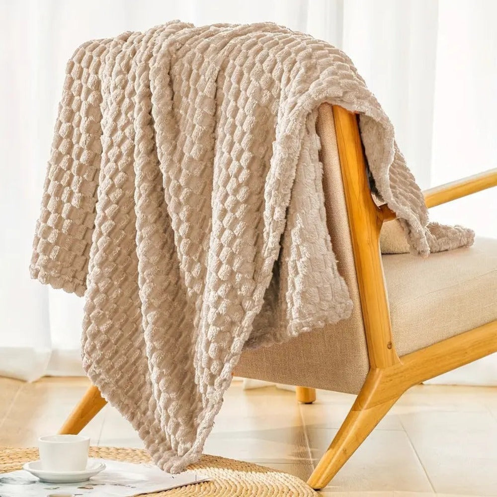 Fluffy Throw Blanket Soft Cosy All-Season Home Blanket