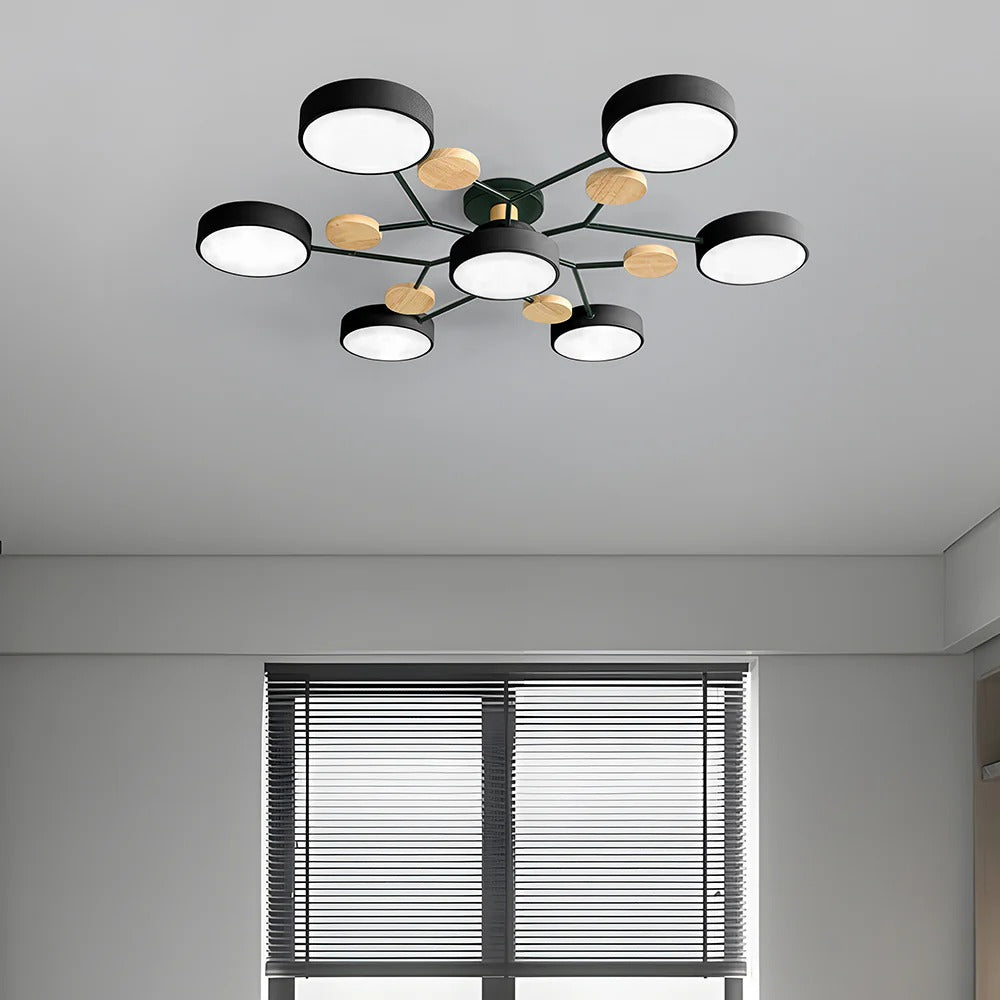 Moderne LED-Deckenleuchte mit mehreren Leuchtquellen für den Innenbereich