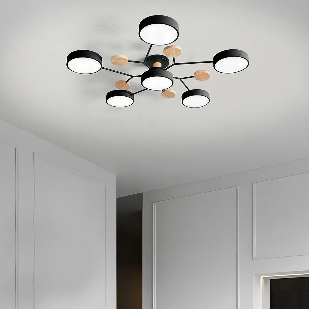 Moderne LED-Deckenleuchte mit mehreren Leuchtquellen für den Innenbereich