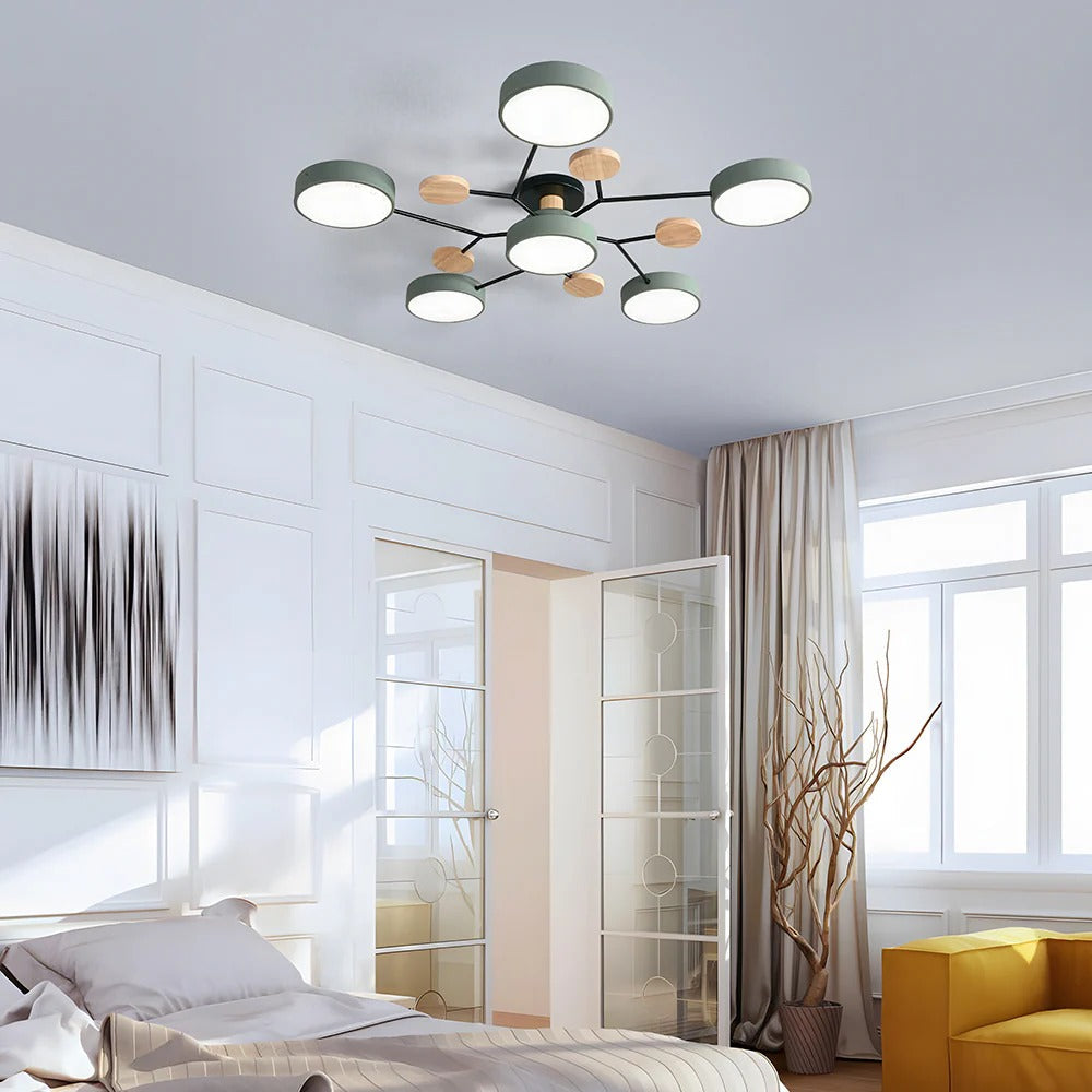 Moderne LED-Deckenleuchte mit mehreren Leuchtquellen für den Innenbereich