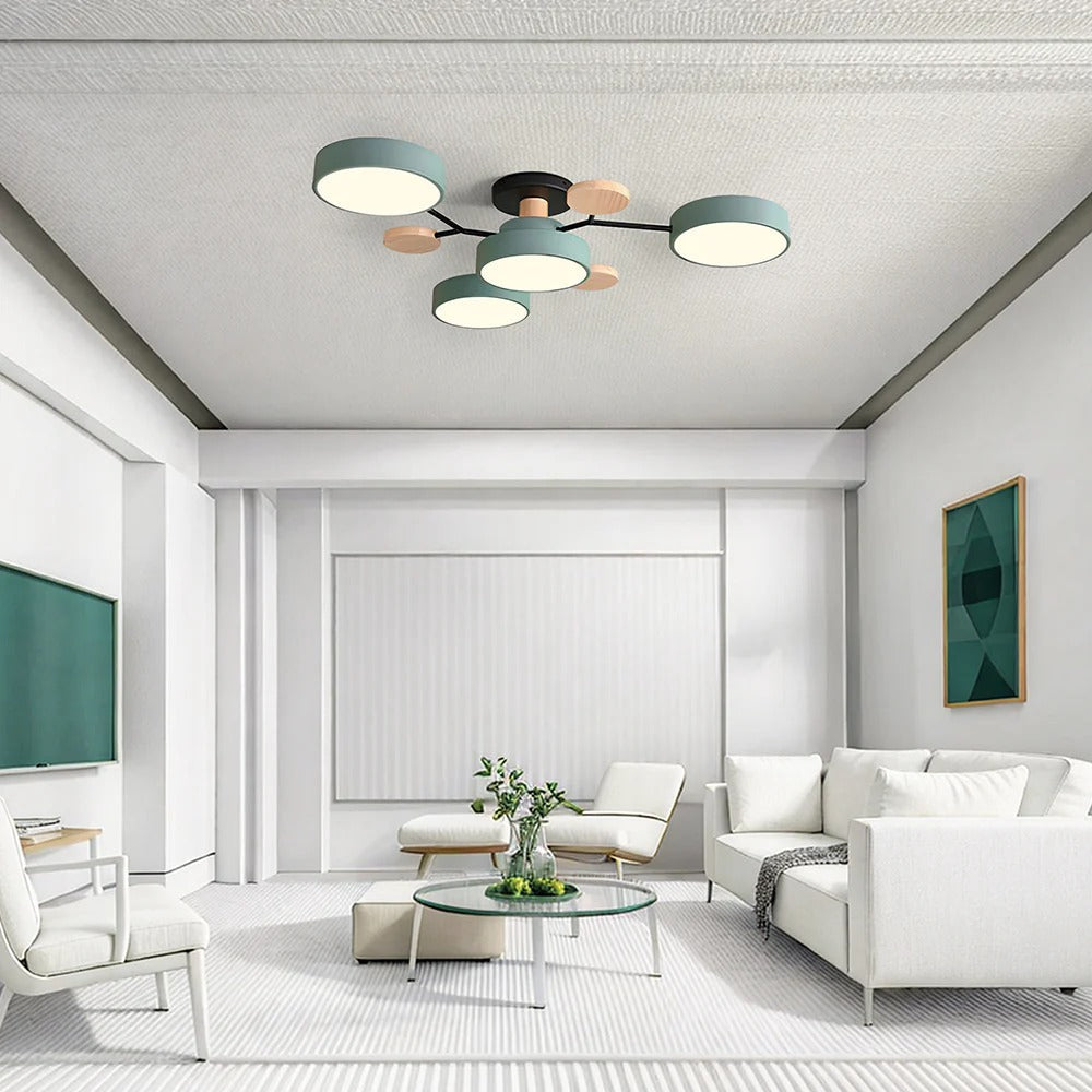 Moderne LED-Deckenleuchte mit mehreren Leuchtquellen für den Innenbereich