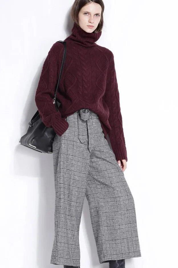 Womens Turtleneck Sweater | Twist Pattern Knit