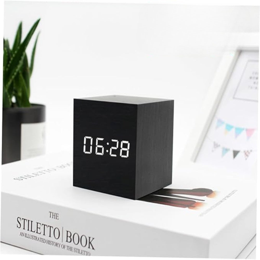Mini-LED-Digitalwecker mit Datum und Temperaturanzeige