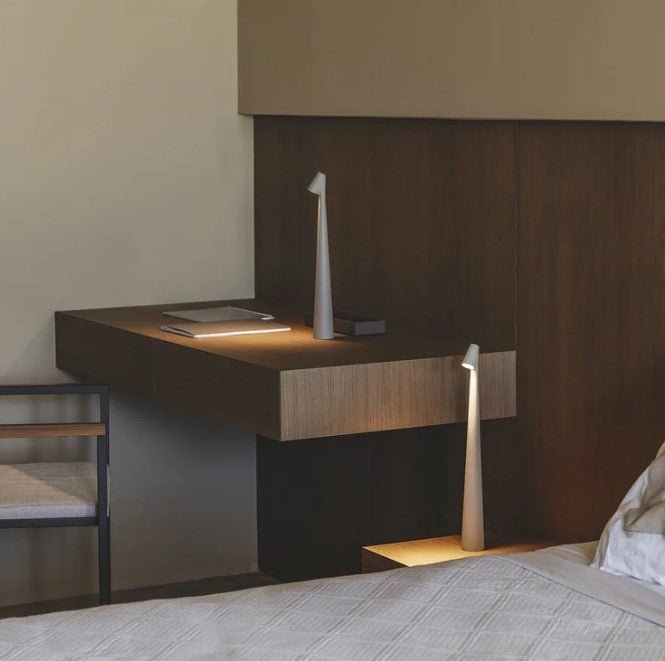 Tragbare Tischlampe Wiederaufladbares LED-Licht mit Druckschalter