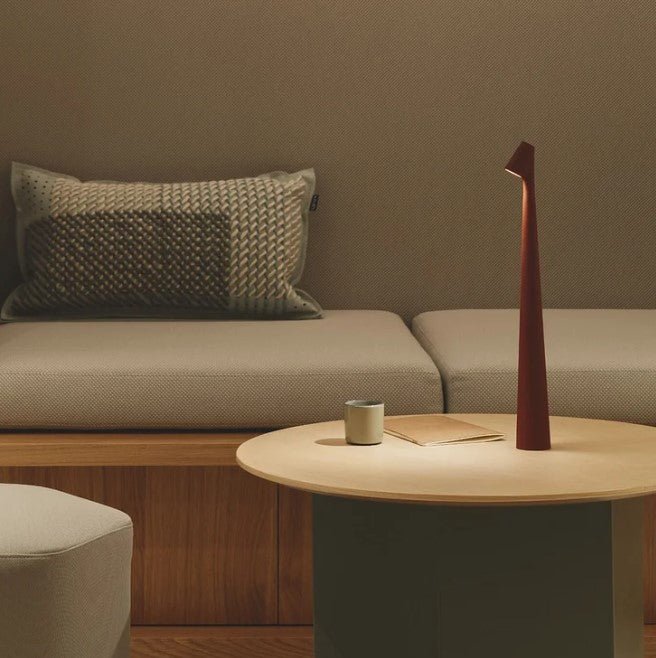 Tragbare Tischlampe Wiederaufladbares LED-Licht mit Druckschalter