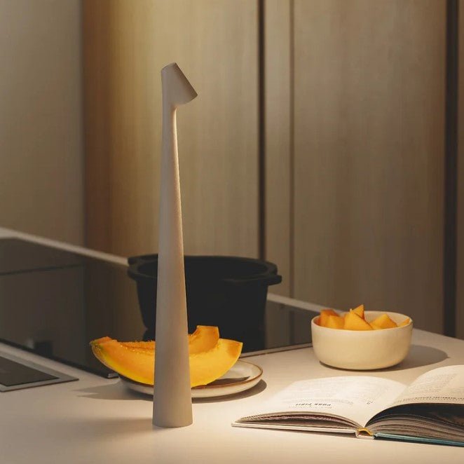 Tragbare Tischlampe Wiederaufladbares LED-Licht mit Druckschalter