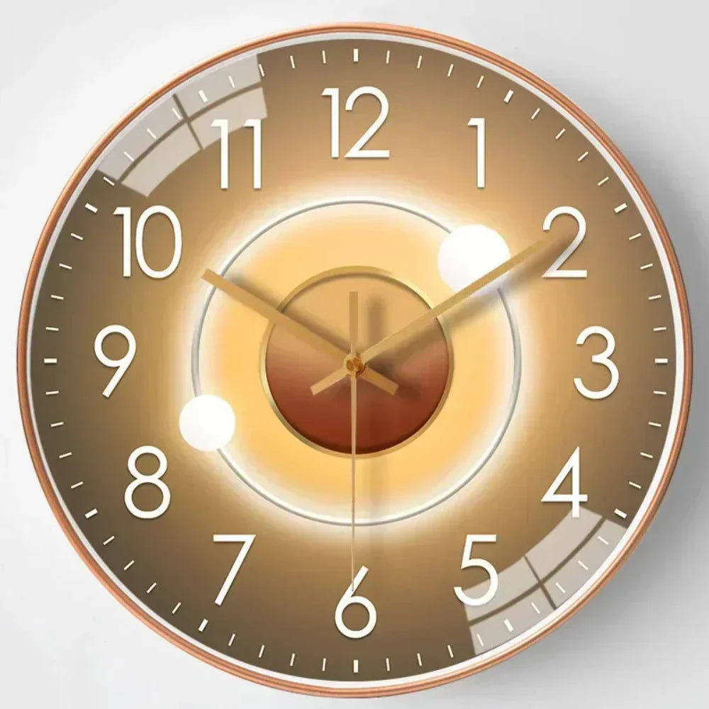 Moderne geräuscharme Wanduhr mit klarem Design für den täglichen Gebrauch