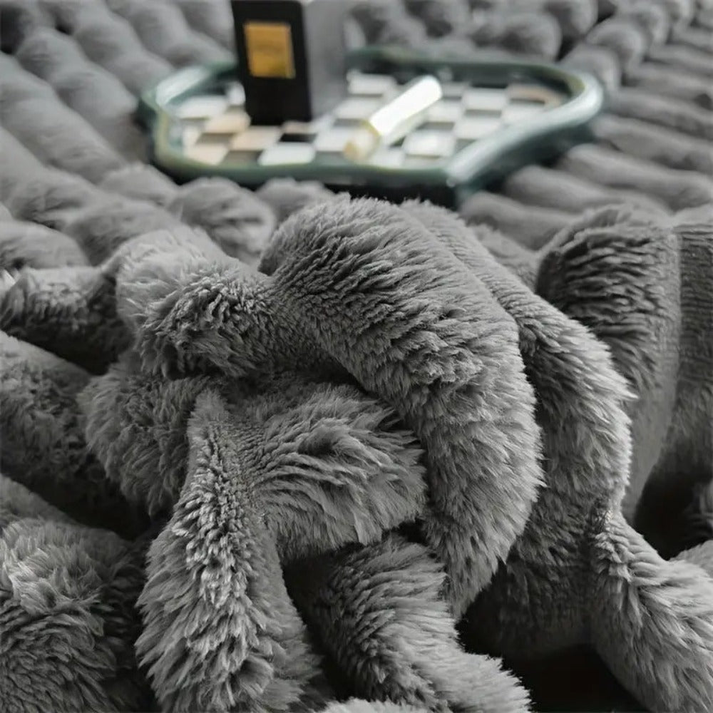 Weiche gestreifte Decke für Sofa oder Bett