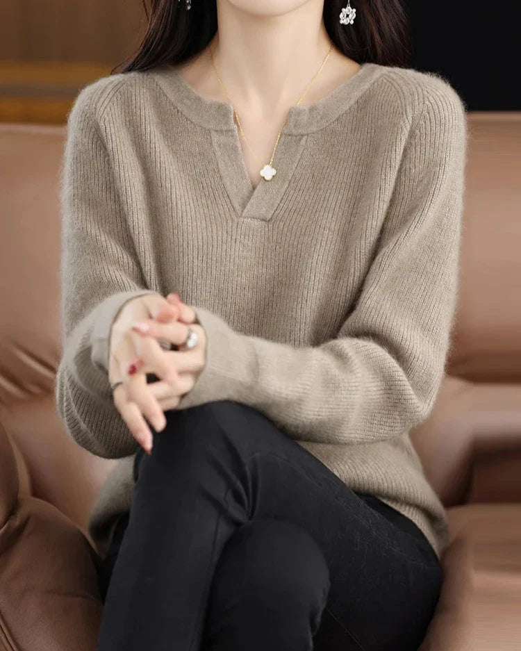 Womens Knit Pullover | V Neck Seasonal Top