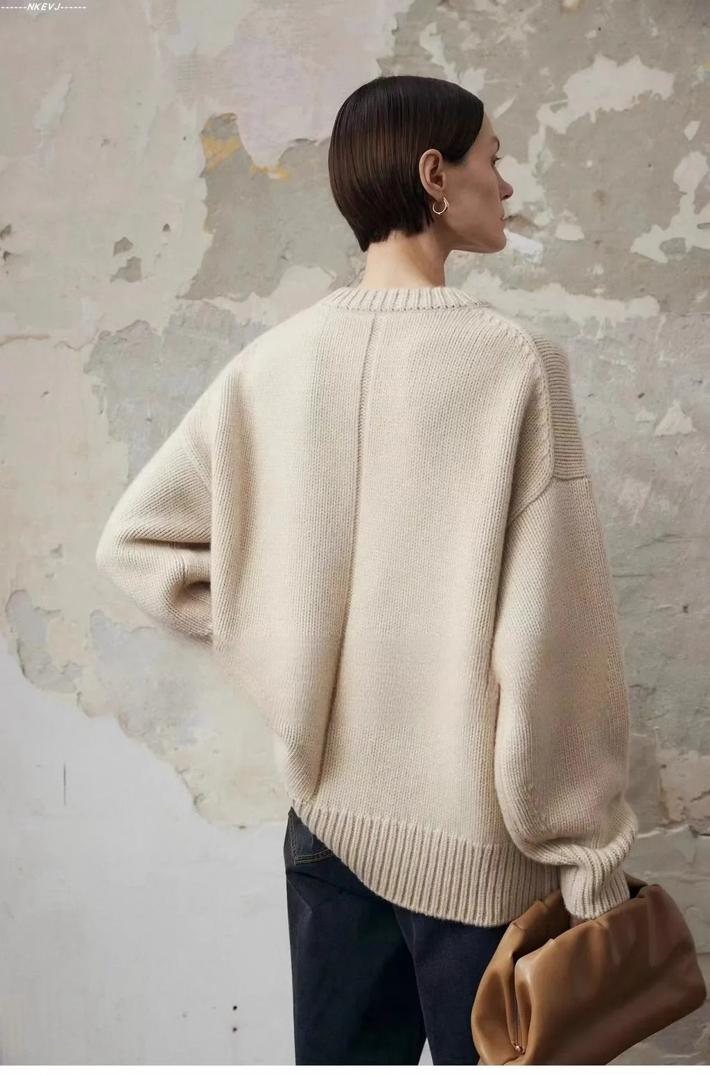 Womens Oversized Sweater | Relaxed Seasonal Knit