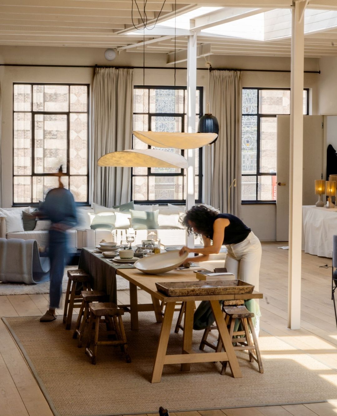 Avenor Sculptural Pendant Light