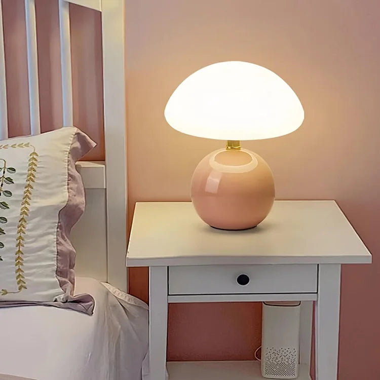 Retro Mushroom Table Lamp Bauhaus-Inspired Bedside Light