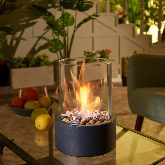 Tragbare Tischlampe im Flammenstil mit warmem, dekorativem Schein